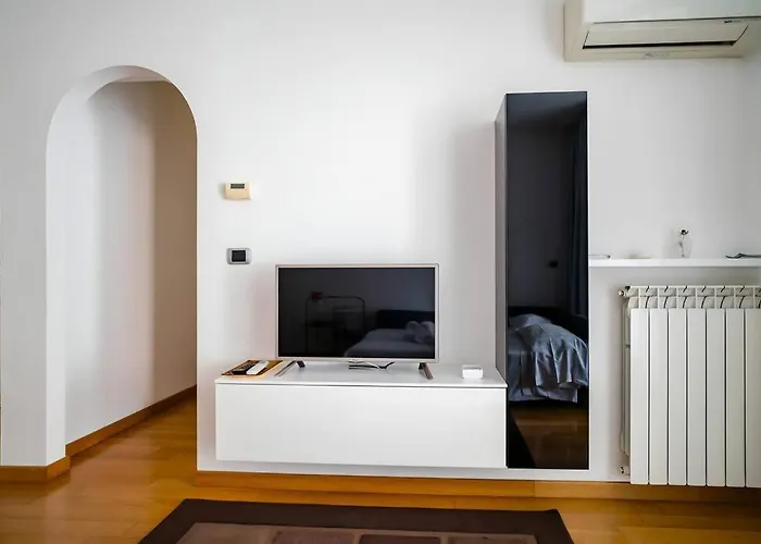 5 Min From Trastevere Chic Appartamento
