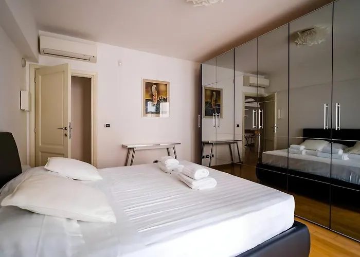 5 Min From Trastevere Chic Appartamento